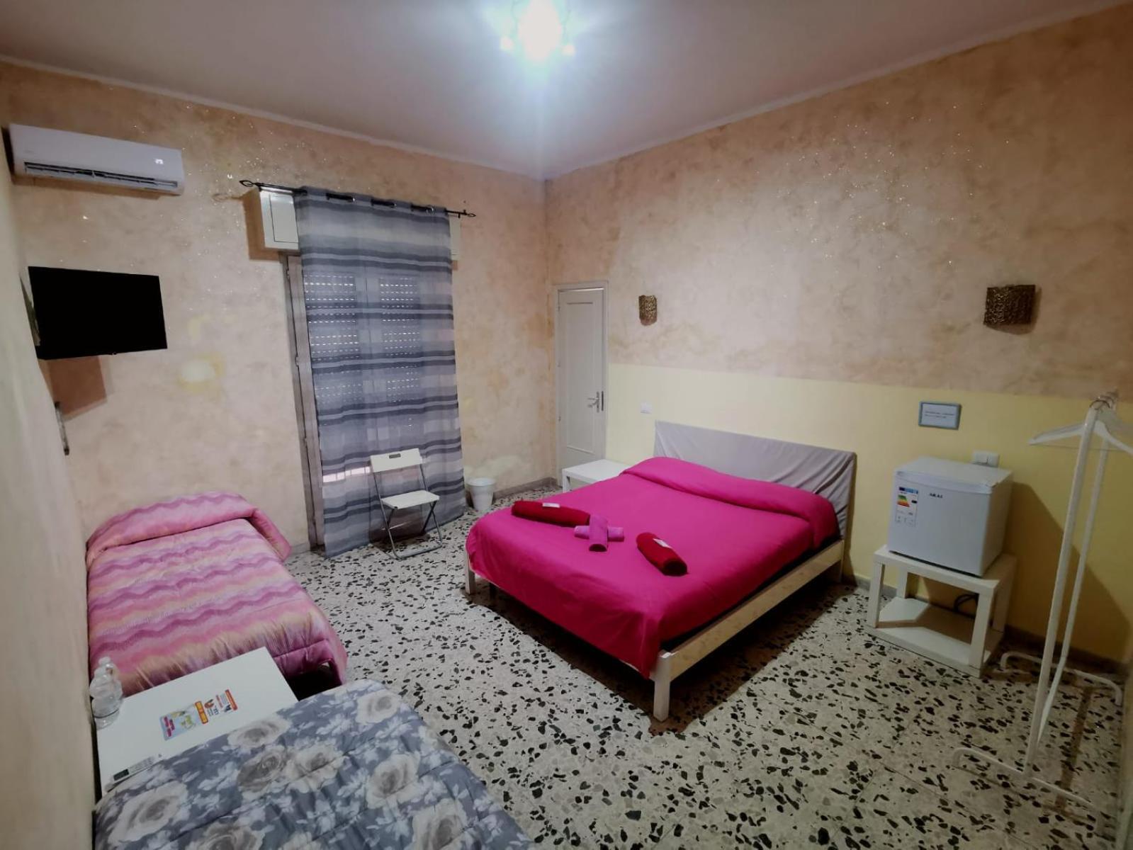 Catania Airport Room Bagno Privato In Camera Ngoại thất bức ảnh