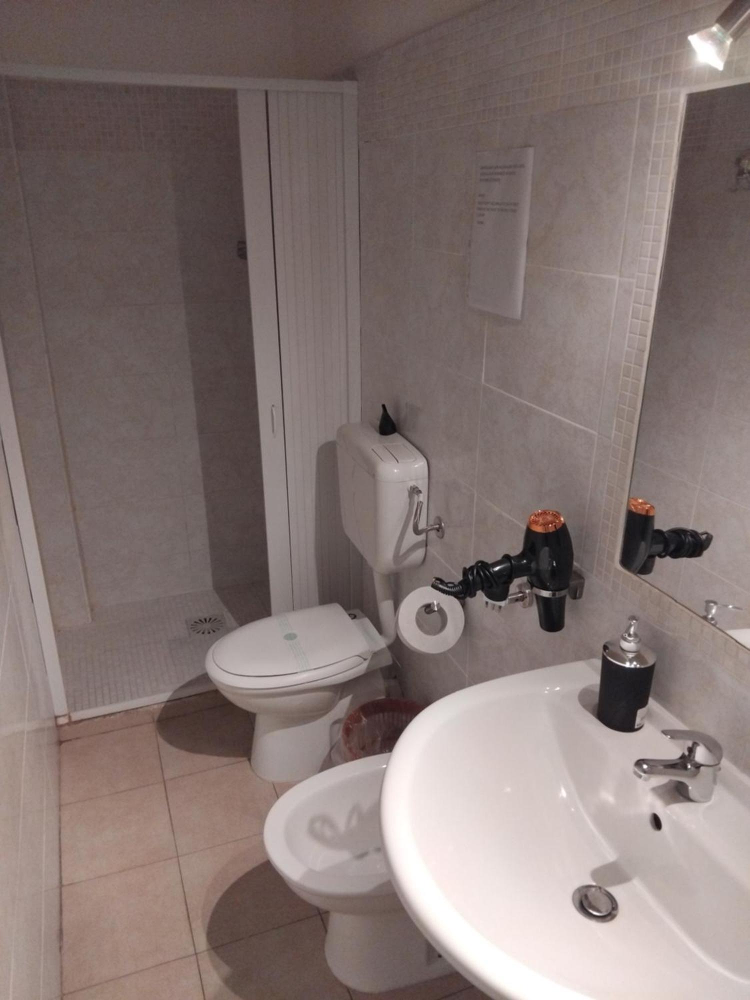 Catania Airport Room Bagno Privato In Camera Ngoại thất bức ảnh